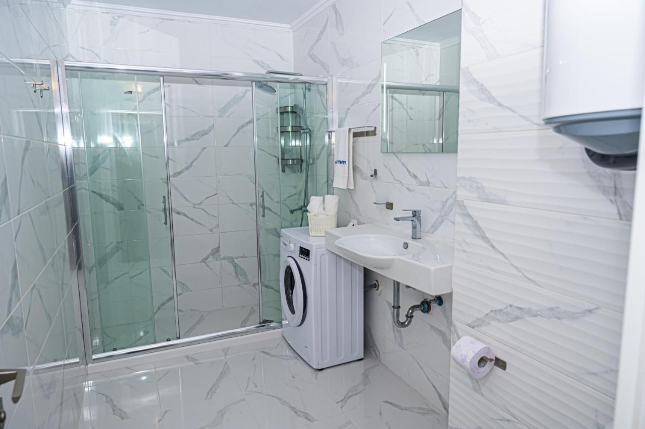 Sea View Apartment With Free Parking Поморие Экстерьер фото